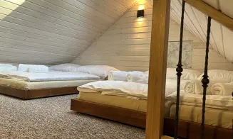 PULICE - chalupa s velkým sálem - foto číslo 10