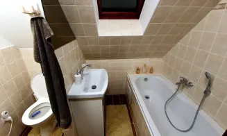 LHOTA U NAHOŘAN - roubenka - foto číslo 15