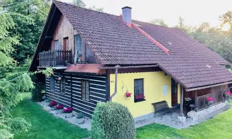 LETOHRAD - roubená chalupa
