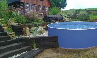 DOLNÍ HEDEČ - roubená chalupa - hlavní obrázek