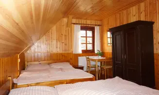 ORLICKÉ ZÁHOŘÍ - poloroubená chalupa - foto číslo 8