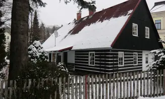 OLEŠNICE v OH - roubená chalupa - foto číslo 8