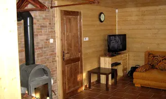 OLEŠNICE v OH - roubená chalupa - foto číslo 30