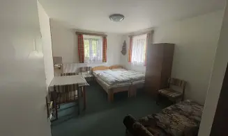 SEDLOŇOV - chalupa s bazénem - foto číslo 2