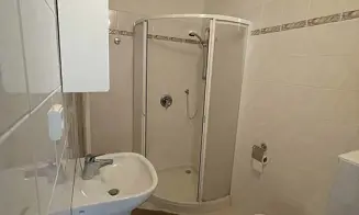 SEDLOŇOV - chalupa s bazénem - foto číslo 5