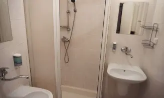 VÝPRACHTICE - chalupa - foto číslo 1