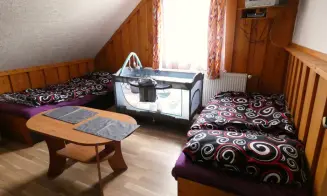 OLEŠNICE V OH -  roubenka - foto číslo 31