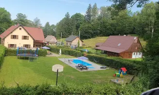 SEDLOŇOV - chalupa s bazénem