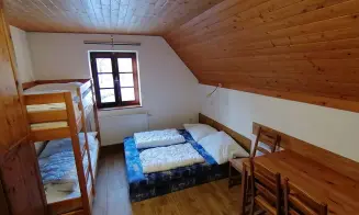 SEDLOŇOV - chalupa s bazénem - foto číslo 13