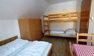 SEDLOŇOV - chalupa s bazénem - foto číslo 24