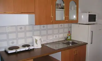 SEDLOŇOV - chalupa s bazénem - foto číslo 19