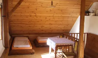 SVIŇOVICE - stylová roubenka - foto číslo 3