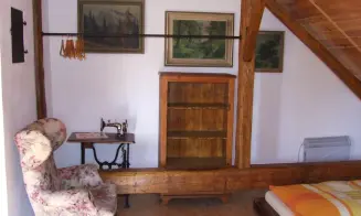 SVIŇOVICE - stylová roubenka - foto číslo 8