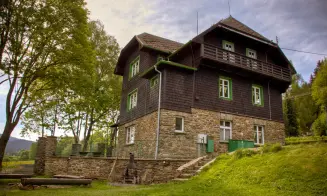 HOJSOVA STRÁŽ  - horská chalupa