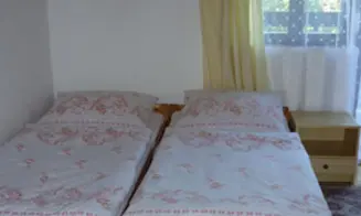 BLATNÁ - chalupa - foto číslo 7