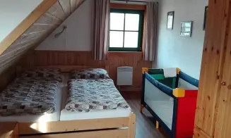 SRNÍ - velký apartmán - foto číslo 11