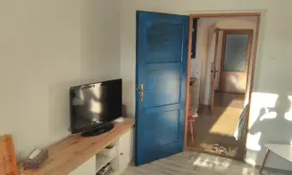 LIBOUŇ - chalupa se zapuštěným bazénem - foto číslo 28