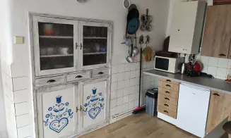 LIBOUŇ - chalupa se zapuštěným bazénem - foto číslo 19