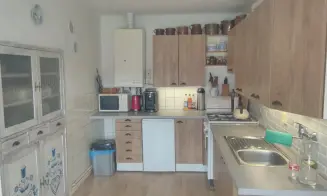 LIBOUŇ - chalupa se zapuštěným bazénem - foto číslo 23