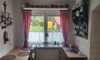 LIBOUŇ - chalupa se zapuštěným bazénem - foto číslo 29