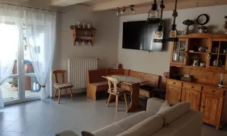 LIBOUŇ - chalupa se zapuštěným bazénem - foto číslo 25