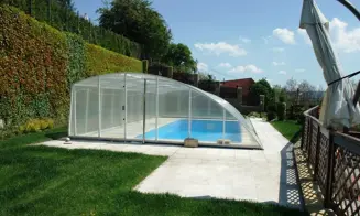 MĚŇANY - chalupa se zapuštěným bazénem - foto číslo 11