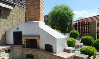 MĚŇANY - chalupa se zapuštěným bazénem - foto číslo 16