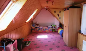 MĚŇANY - chalupa se zapuštěným bazénem - foto číslo 12