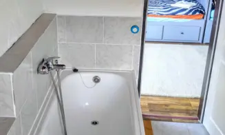 ŠLOVICE - apartmán - foto číslo 23