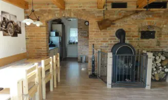 ÚŽICE - chalupa - foto číslo 1