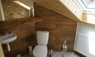 ÚŽICE - chalupa - foto číslo 17