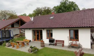 ÚŽICE - chalupa - foto číslo 32