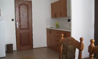 TRHOVKY - 7 chat - foto číslo 3