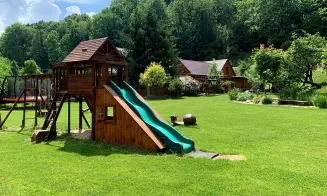 MEZIHOŘÍ - chalupa s přírodním jezírkem - foto číslo 20