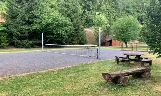 MEZIHOŘÍ - chalupa s přírodním jezírkem - foto číslo 5