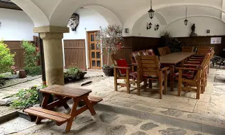 MEZIHOŘÍ - chalupa s přírodním jezírkem - foto číslo 8