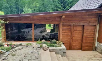 MEZIHOŘÍ - chalupa s přírodním jezírkem - foto číslo 22