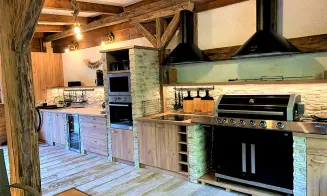 MEZIHOŘÍ - chalupa s přírodním jezírkem - foto číslo 38