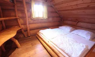 VELENOV - kanadský srub - foto číslo 34