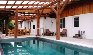 RYCHNOV - luxusní chalupa se zapuštěným bazénem