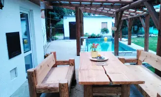 RYCHNOV - luxusní chalupa se zapuštěným bazénem - foto číslo 17