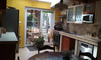 RYCHNOV - luxusní chalupa se zapuštěným bazénem - foto číslo 5