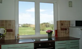 ČERNOV - chalupa - foto číslo 2