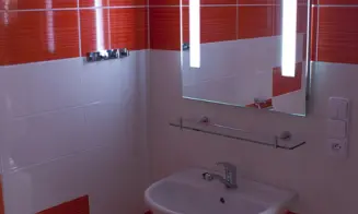 ČERNOV - chalupa - foto číslo 4