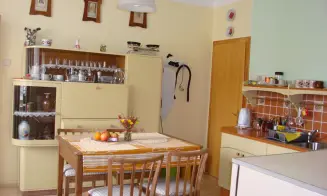 PETROVICE U TŘEBÍČE - chalupa - foto číslo 16