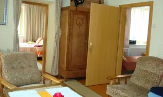 PETROVICE U TŘEBÍČE - chalupa - foto číslo 13