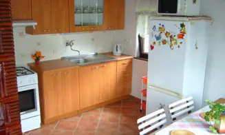 BŘEZÍ NAD OSLAVOU - chata - foto číslo 14