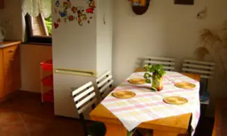 BŘEZÍ NAD OSLAVOU - chata - foto číslo 9