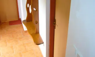 BŘEZÍ NAD OSLAVOU - chata - foto číslo 8