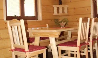 HLUBOKÁ U KRUCEMBURKU - roubenka - foto číslo 12